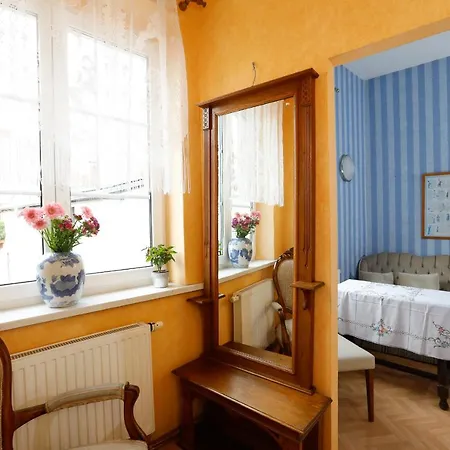 5 Ackerstrasse 아파트 *