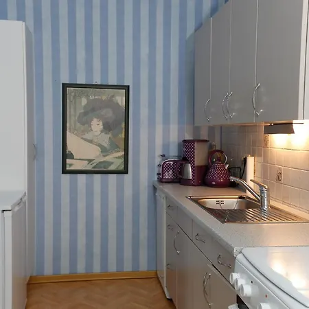 5 Ackerstrasse 에버스발데피노프